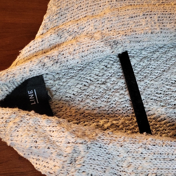 LINE cardigan - Picture 4 of 4